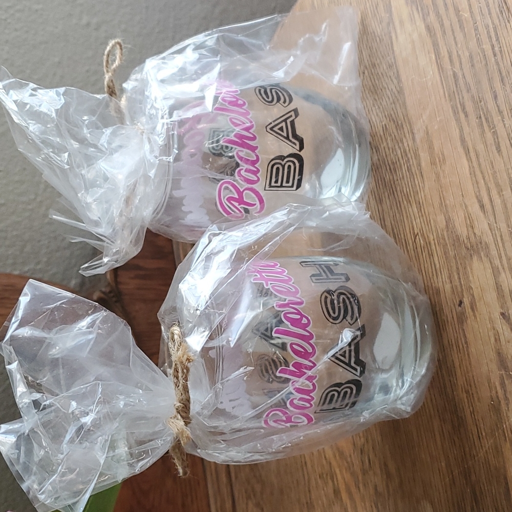 2 Cristar Stemless Bachelorette Bash Glasses